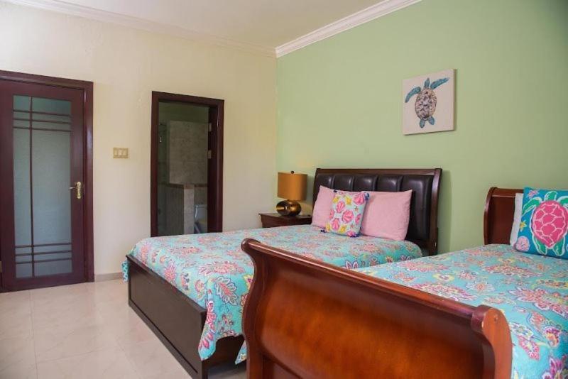Maribella@Crystal Cove Ocho Rios Appartement Stanmore Grove Buitenkant foto